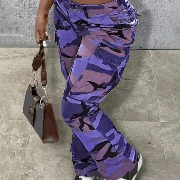 Purple Camouflage Women's Cargo Pants - Picture 3 of 3
